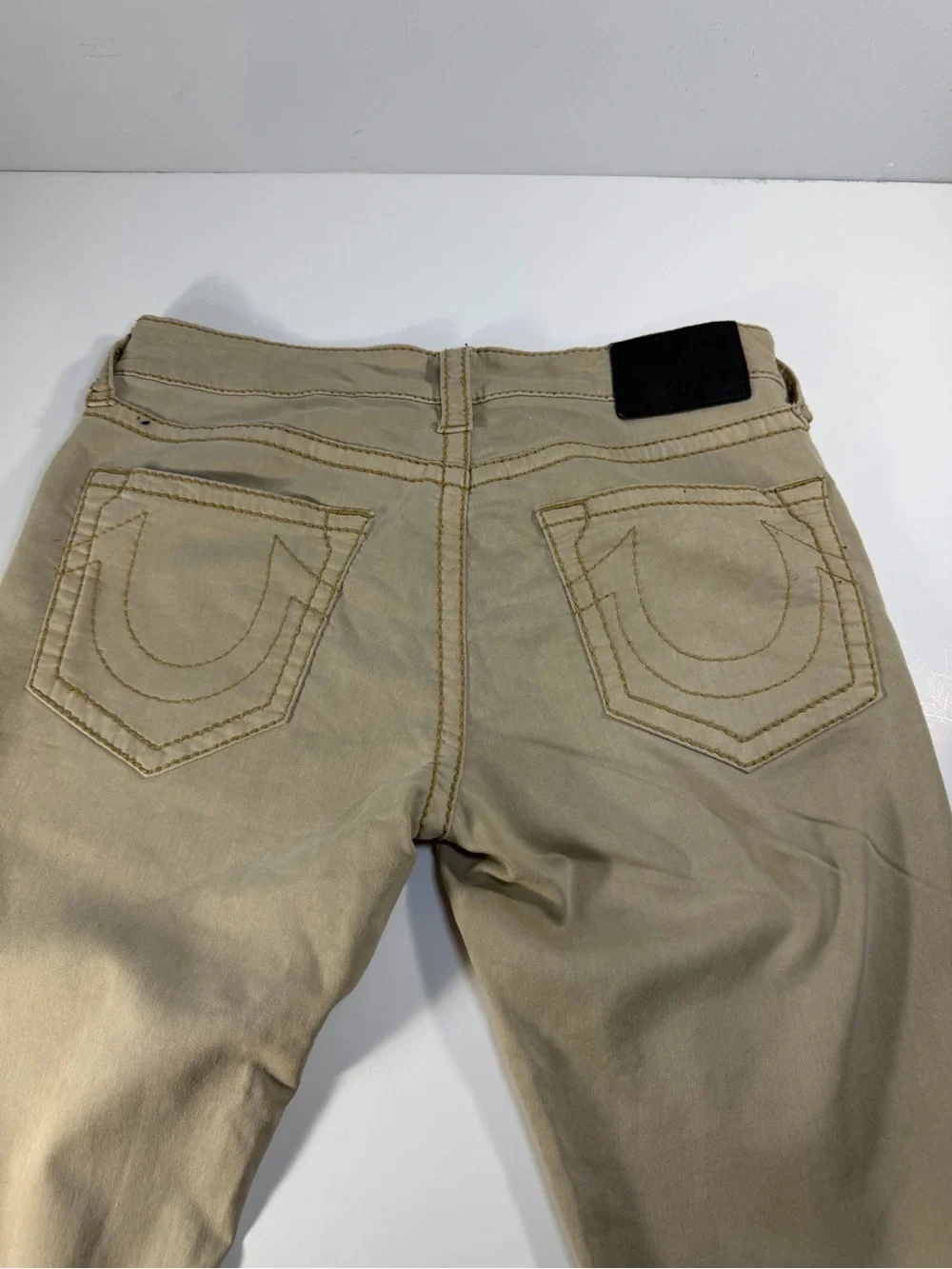 True Religion GINO Relaxed Slim Khaki Jeans 31